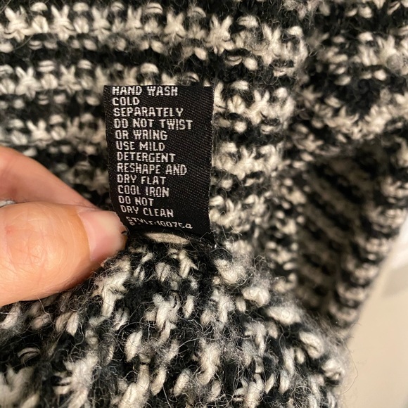 Cliche Couture Black and White Wool Sweater, M - Picture 9 of 9